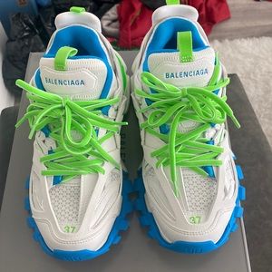 Balenciaga Track Sneaker WOMEN’s *LIKE NEW* only worn twice